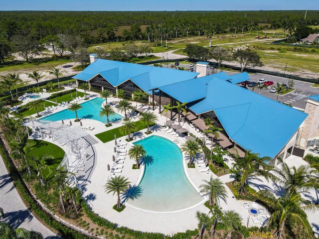 12848 Touchstone Place, Palm Beach Gardens, FL 33418