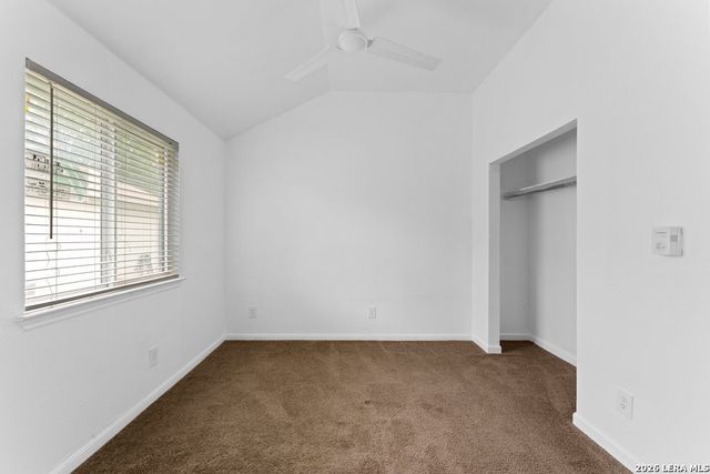 8403 Pigeonberry Drive, Converse, TX 78109
