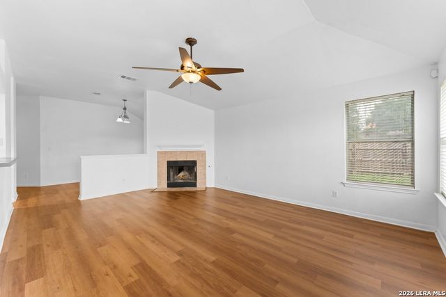 8403 Pigeonberry Drive, Converse, TX 78109