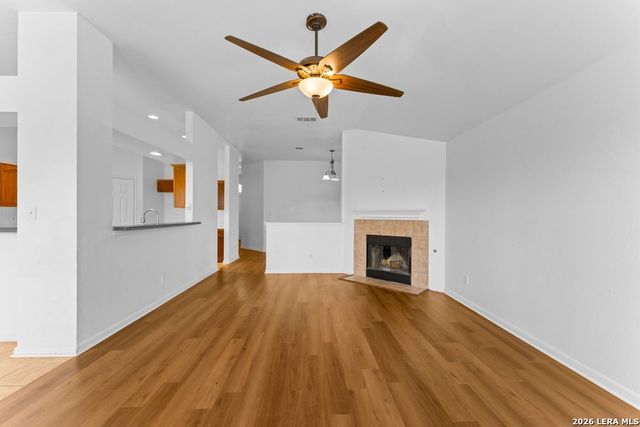 8403 Pigeonberry Drive, Converse, TX 78109