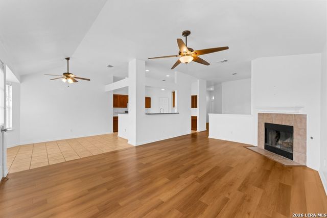 8403 Pigeonberry Drive, Converse, TX 78109