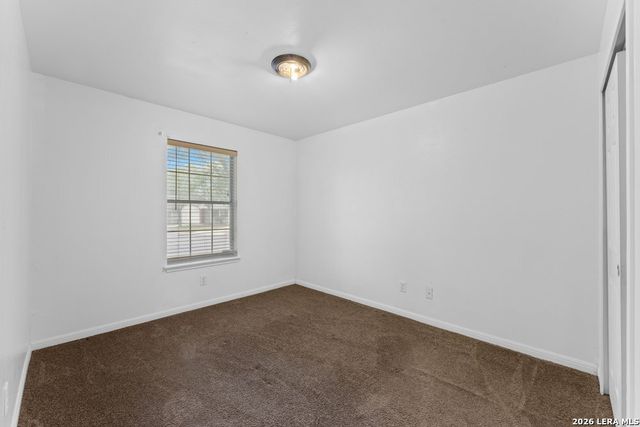 8403 Pigeonberry Drive, Converse, TX 78109