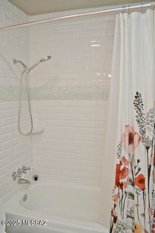 8450 E Old Spanish Trl Apt 130, Tucson, AZ 85710