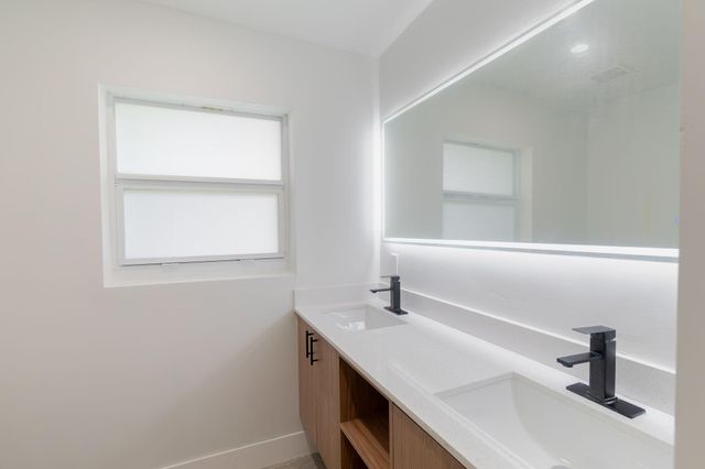 413 N WARE Drive, West Palm Beach, FL 33409
