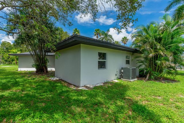 413 N WARE Drive, West Palm Beach, FL 33409