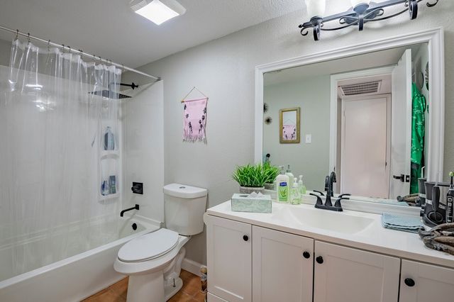 5000 Bowser Avenue 211, Dallas, TX 75209