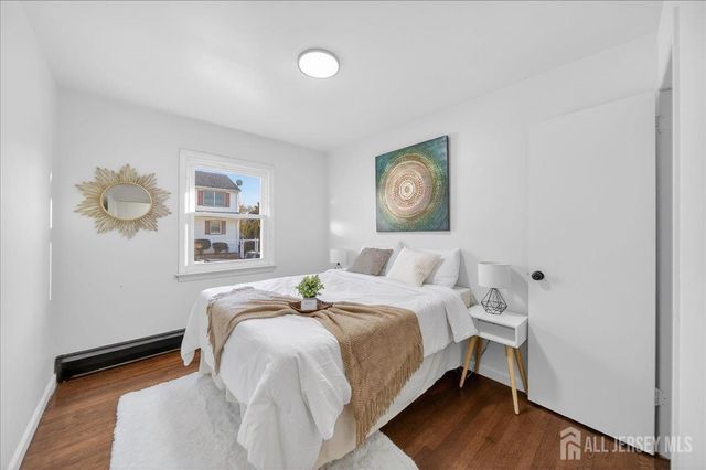 2 Olive Street, Fords, NJ 08863