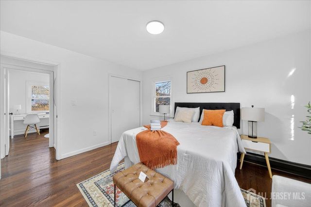 2 Olive Street, Fords, NJ 08863