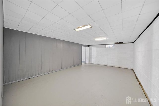 2 Olive Street, Fords, NJ 08863