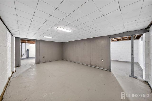 2 Olive Street, Fords, NJ 08863