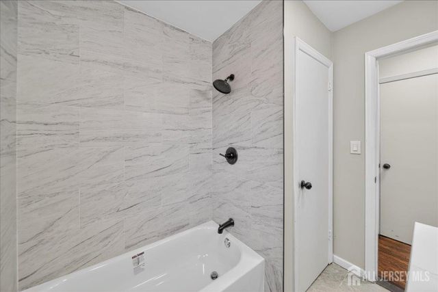 2 Olive Street, Fords, NJ 08863