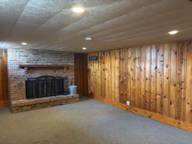 638 Carl, Salina, KS 67401