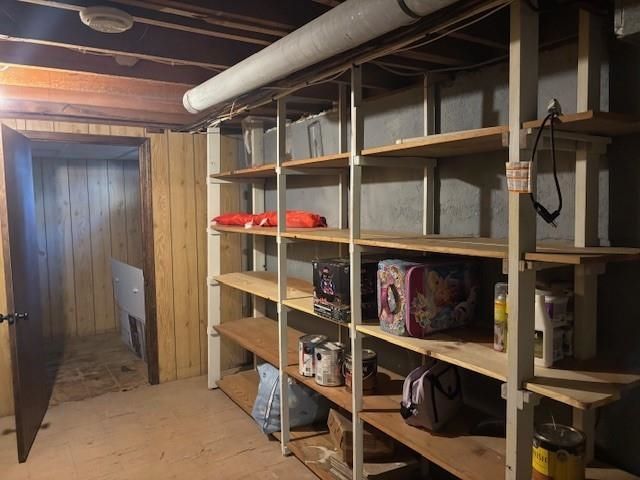 638 Carl, Salina, KS 67401