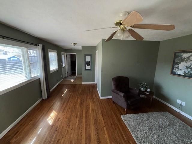 638 Carl, Salina, KS 67401