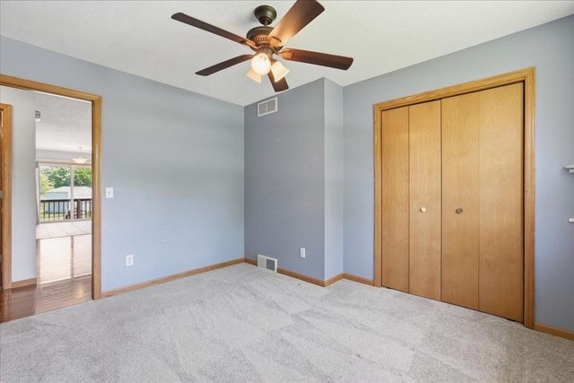 592 Abey Drive, Evansville, WI 53536