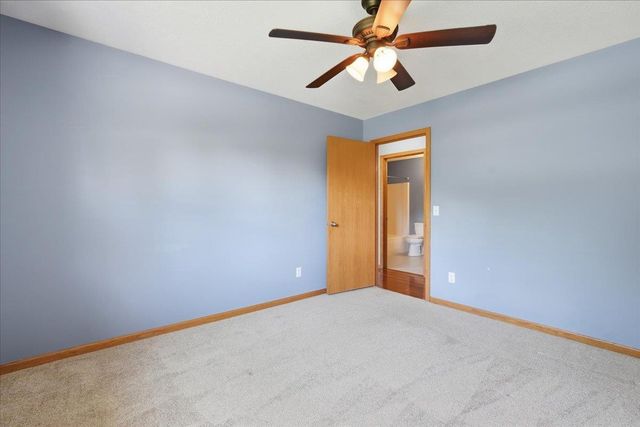 592 Abey Drive, Evansville, WI 53536