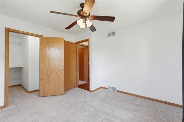 592 Abey Drive, Evansville, WI 53536