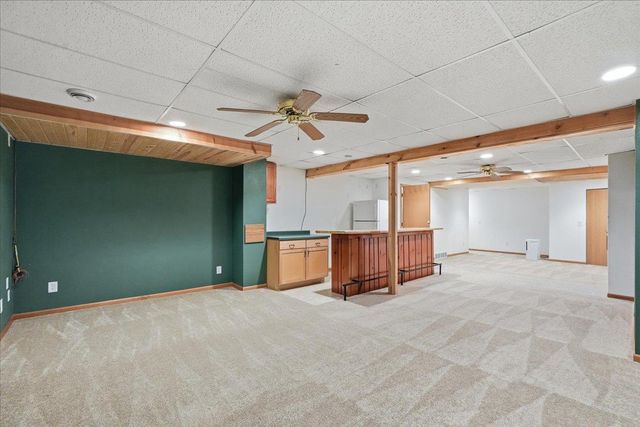 592 Abey Drive, Evansville, WI 53536