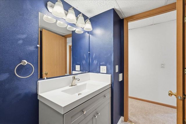 592 Abey Drive, Evansville, WI 53536