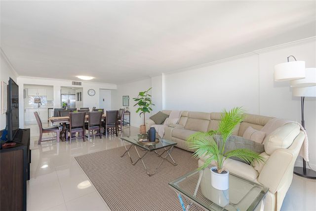 2101 S Ocean Drive 701, Hollywood, FL 33019