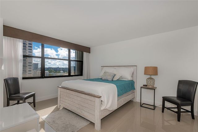 2101 S Ocean Drive 701, Hollywood, FL 33019