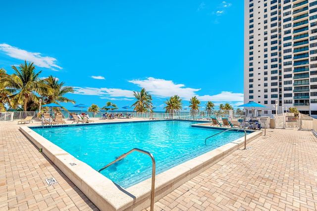2101 S Ocean Drive 701, Hollywood, FL 33019