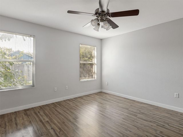 1429 Poppy Seed LN, Austin, TX 78741