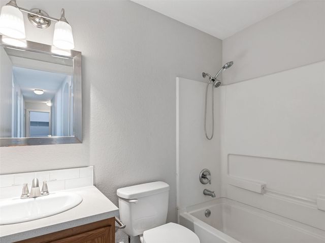 1429 Poppy Seed LN, Austin, TX 78741
