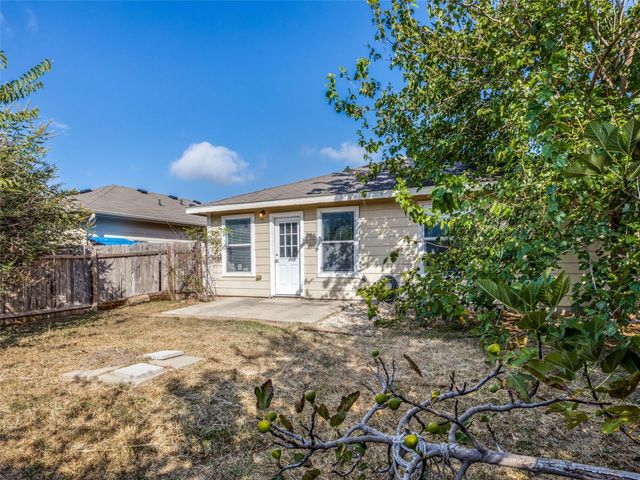 1429 Poppy Seed LN, Austin, TX 78741