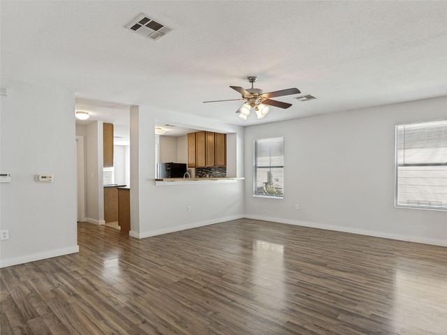 1429 Poppy Seed LN, Austin, TX 78741