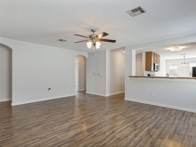1429 Poppy Seed LN, Austin, TX 78741