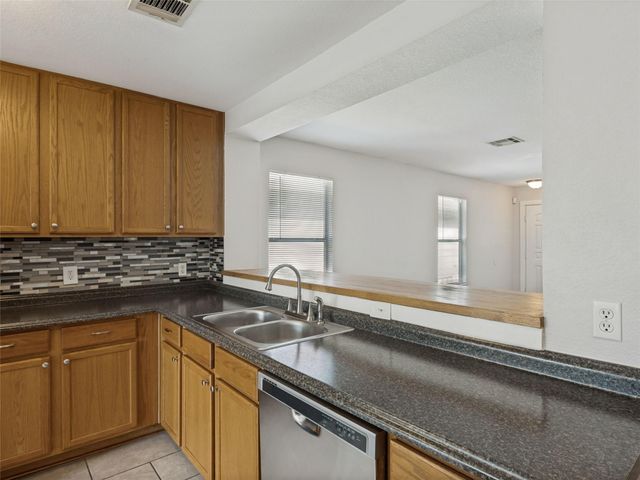 1429 Poppy Seed LN, Austin, TX 78741