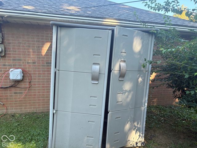 1021 Brunswick Way, Anderson, IN 46012