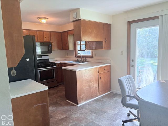 1021 Brunswick Way, Anderson, IN 46012
