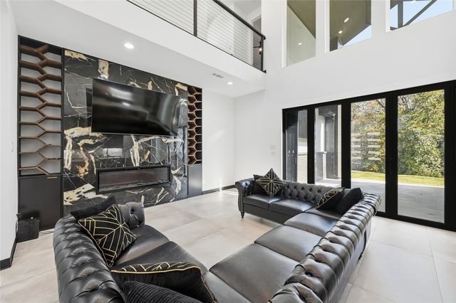 2303 Timber Creek Court, Cedar Hill, TX 75104