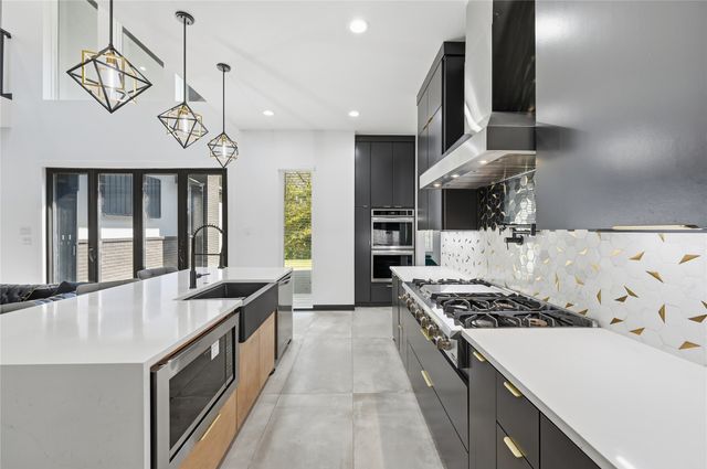 2303 Timber Creek Court, Cedar Hill, TX 75104