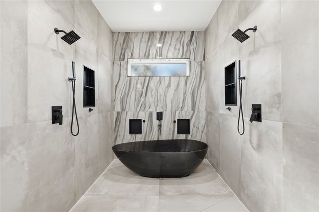 2303 Timber Creek Court, Cedar Hill, TX 75104