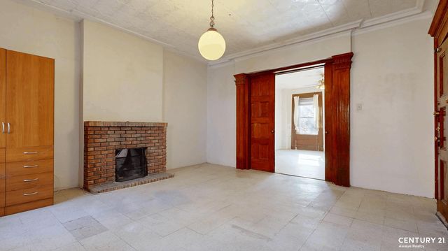 138 Kane Street, New York City, NY 11231