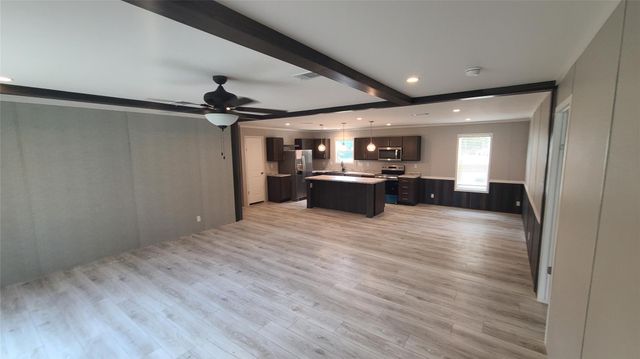 12610 Lewis Road, Cleveland, TX 77328