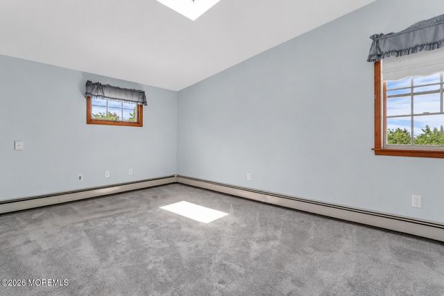 13 Grant Avenue, Toms River, NJ 08753