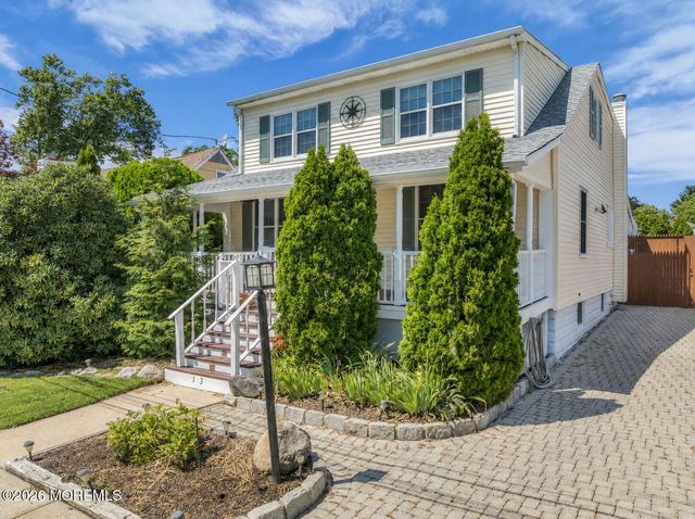 13 Grant Avenue, Toms River, NJ 08753