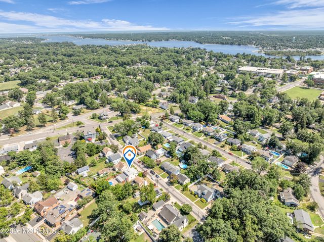 13 Grant Avenue, Toms River, NJ 08753