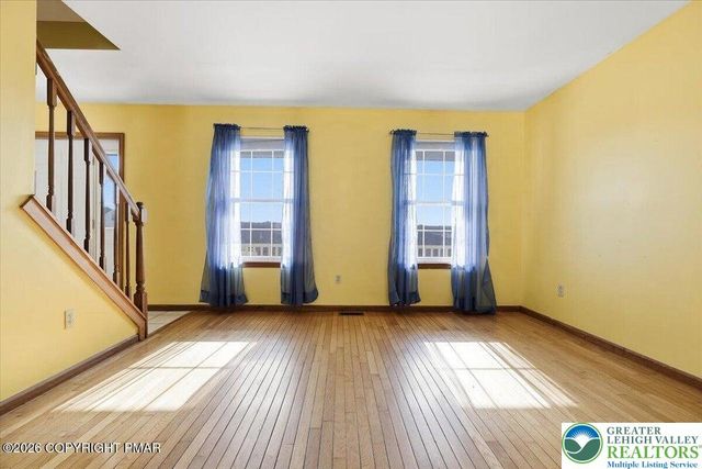104 Corine Way, Ross Twp, PA 18353