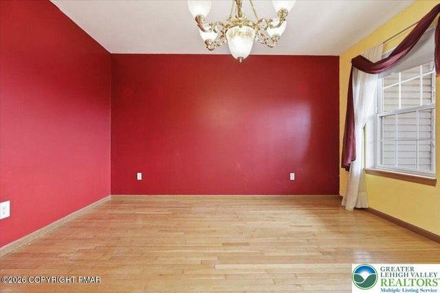 104 Corine Way, Ross Twp, PA 18353