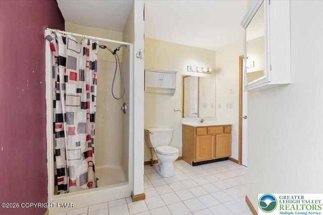 104 Corine Way, Ross Twp, PA 18353