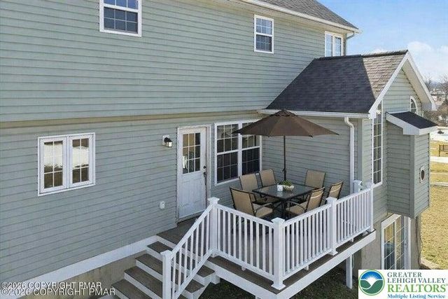 104 Corine Way, Ross Twp, PA 18353