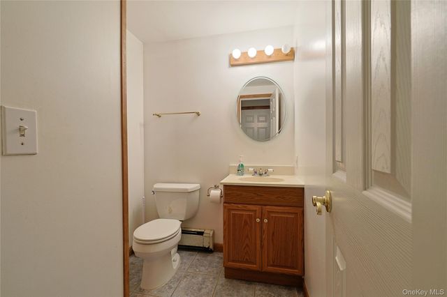 17 Cosmo Drive, Hopewell Junction, NY 12533