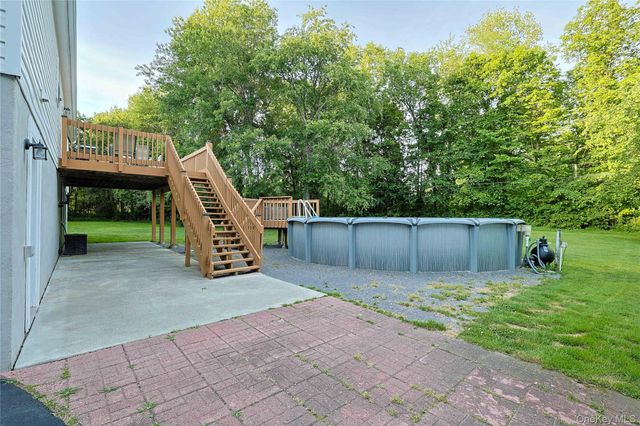 17 Cosmo Drive, Hopewell Junction, NY 12533