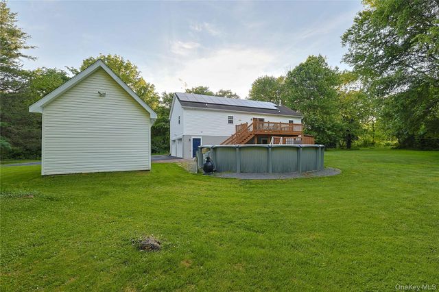 17 Cosmo Drive, Hopewell Junction, NY 12533