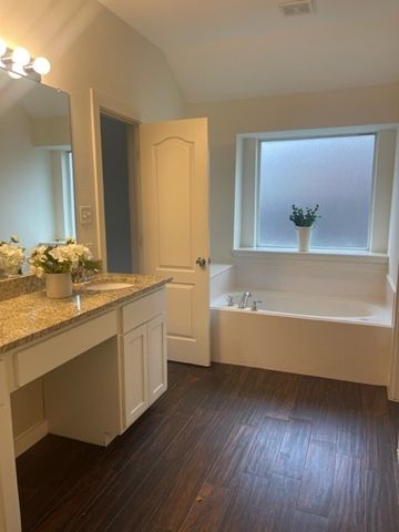 310 Millstone Drive, Wylie, TX 75098